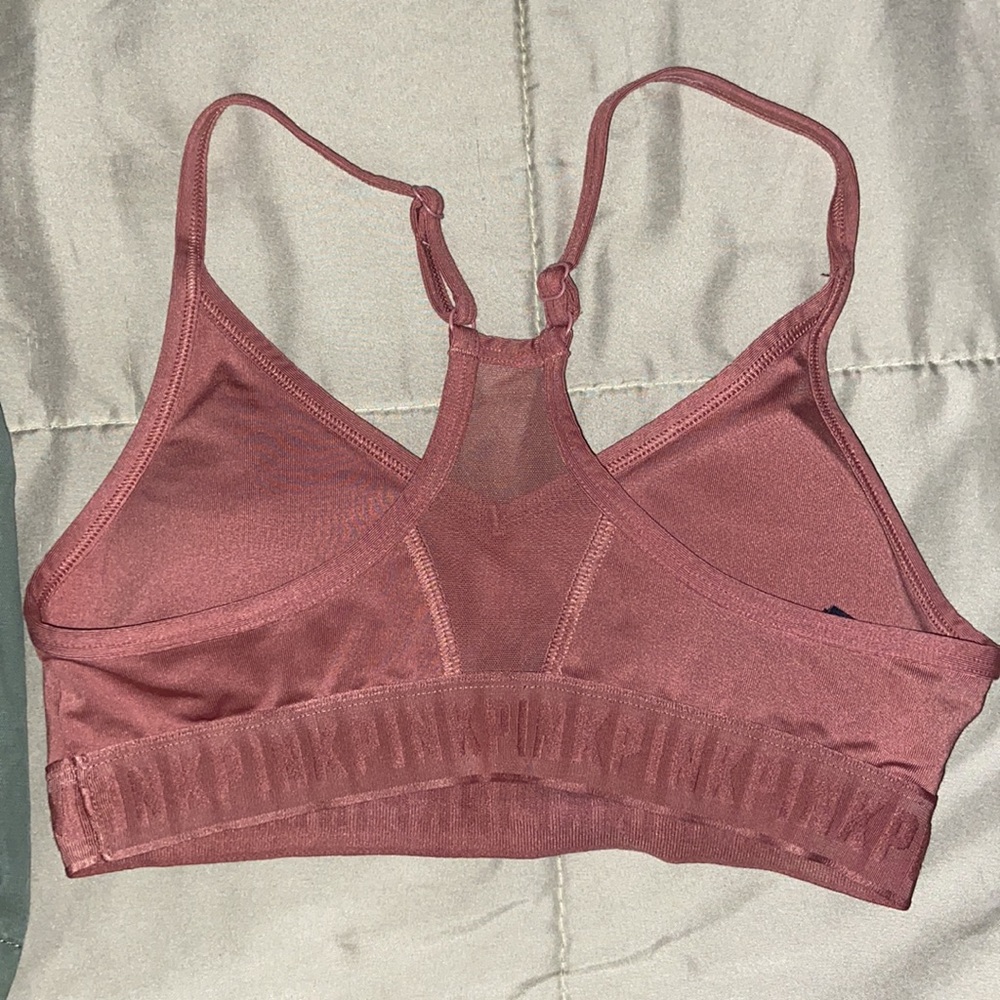 Pink lightweight bra - Picture 2 of 3